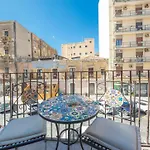 Strange Apartament